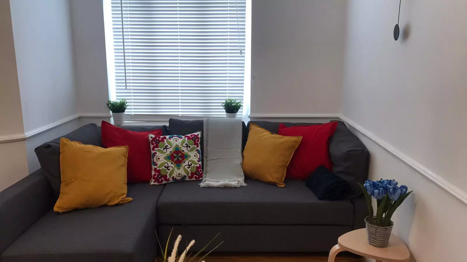 Flat Byron Drive in Greater London