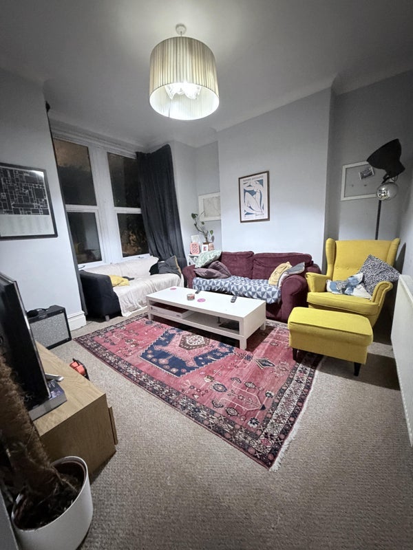 Room Glyn Road in Greater London