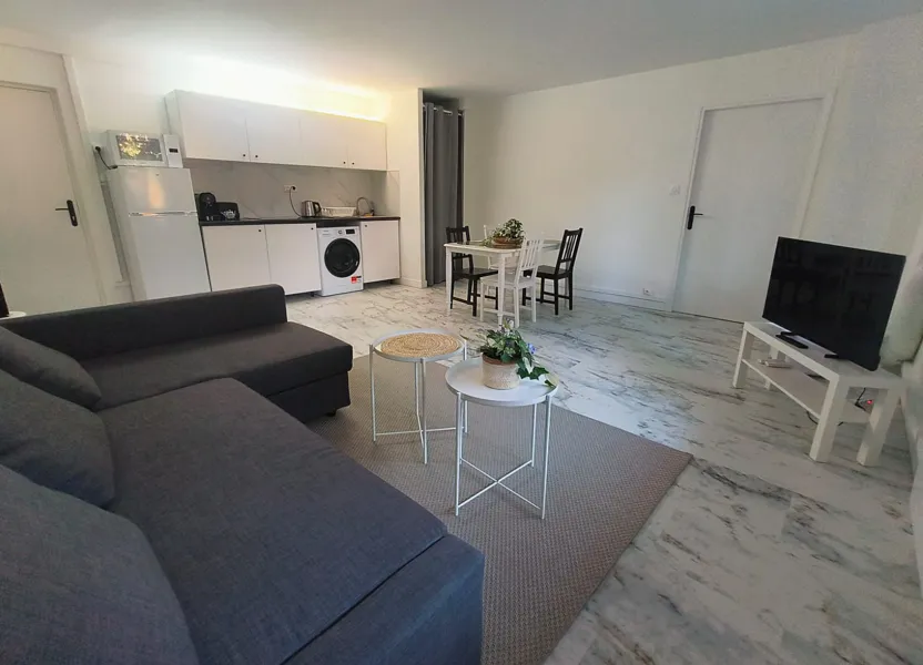 Flat Avenue Depoilly in Nice