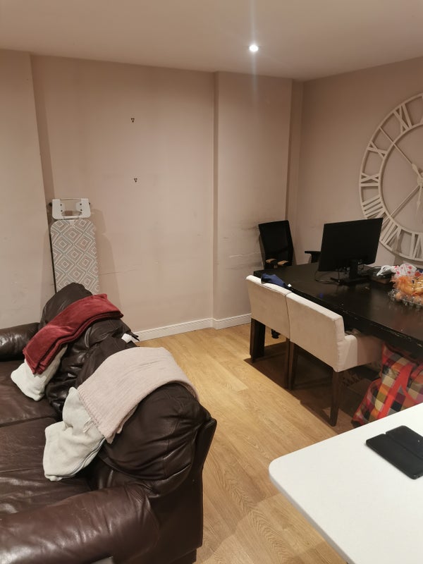 Room Seven Sea Gardens in Greater London