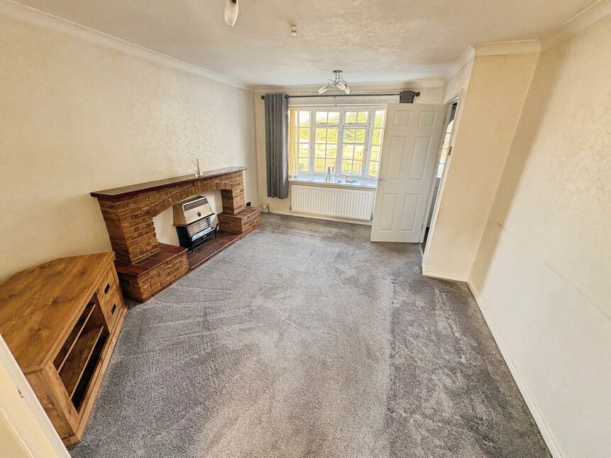 House Kington Close in Wolverhampton