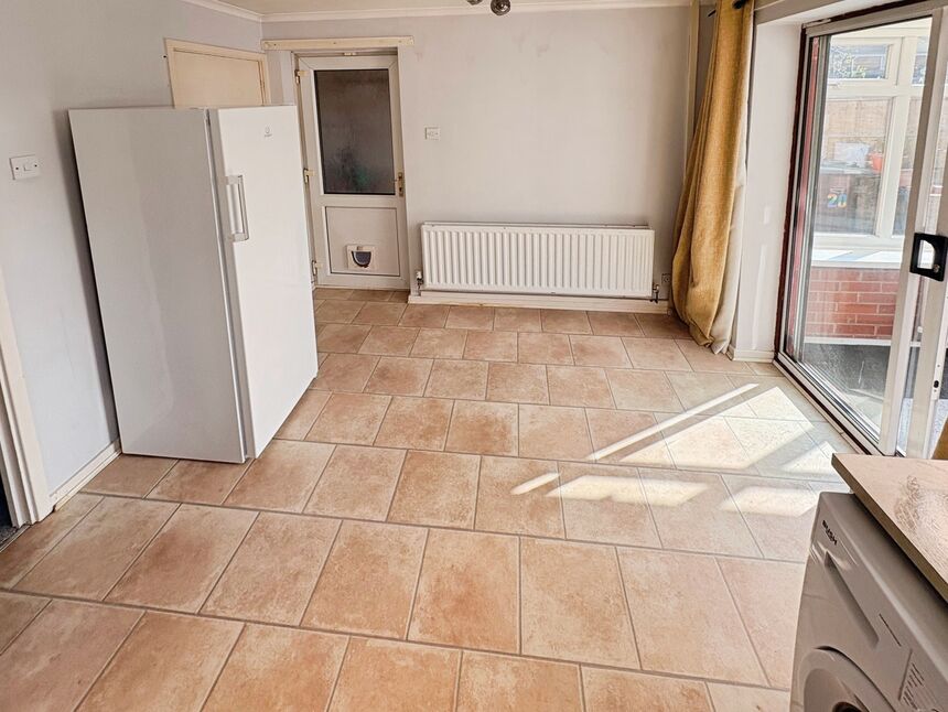 House Kington Close in Wolverhampton