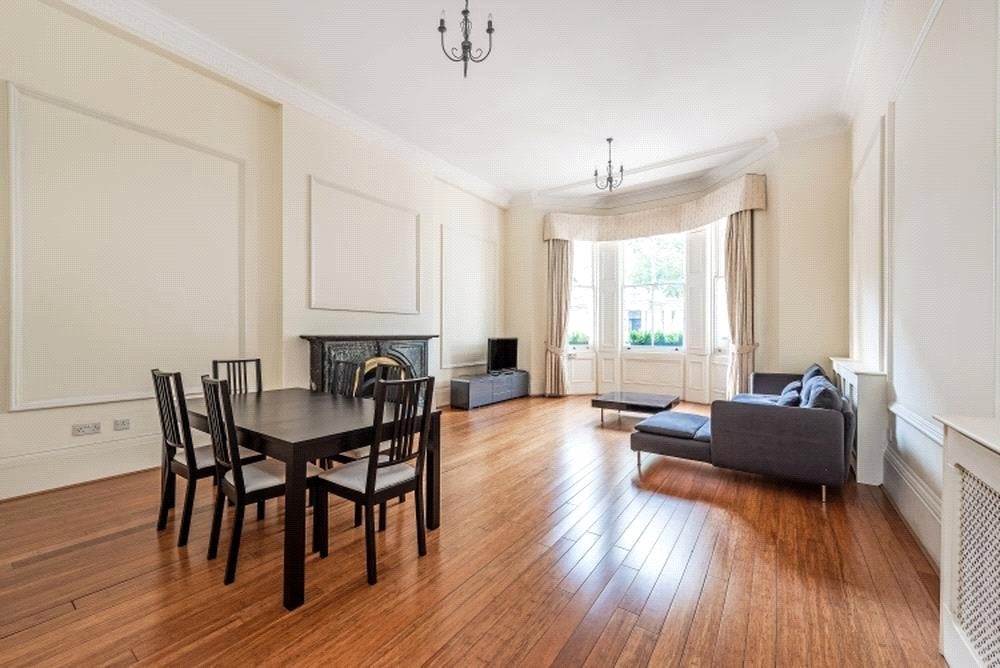 Flat Queen's Gate in Greater London