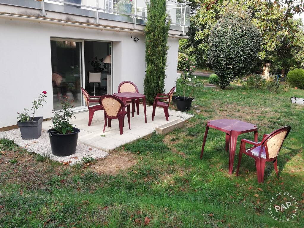 Flat Route de Paris in Charbonnières-les-Bains