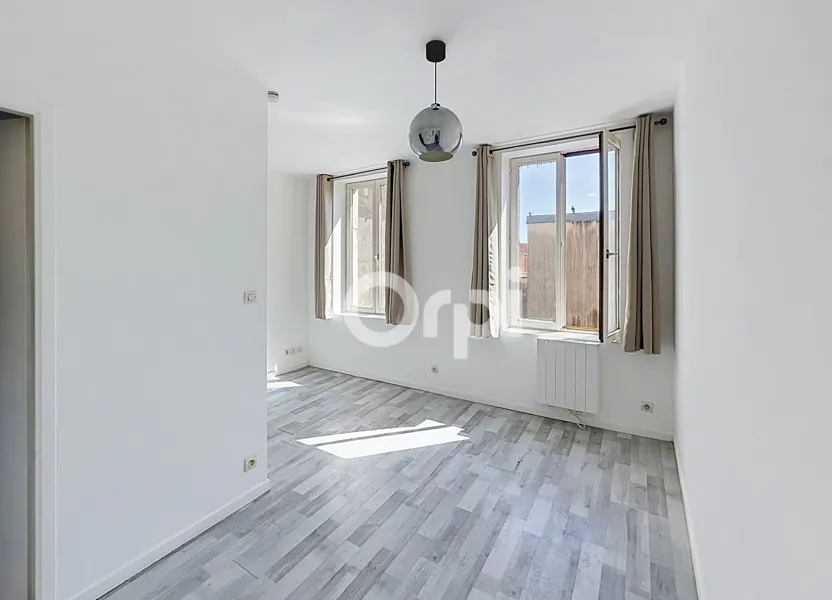 Flat Rue Saint-Nicolas in Nancy