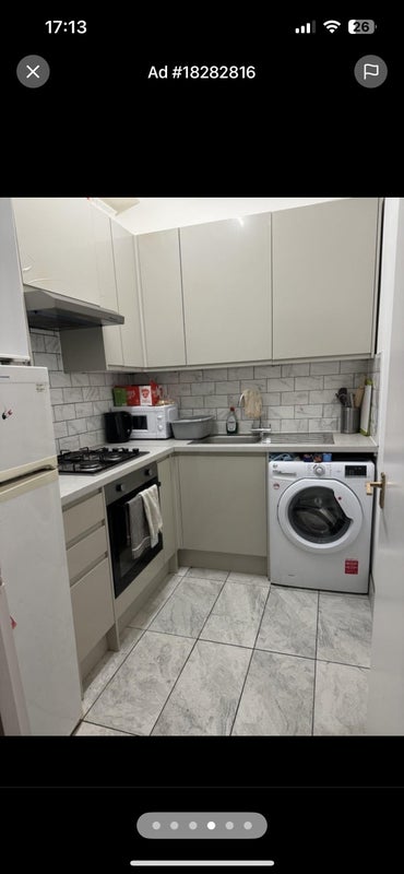 Room Tollington Way in Greater London