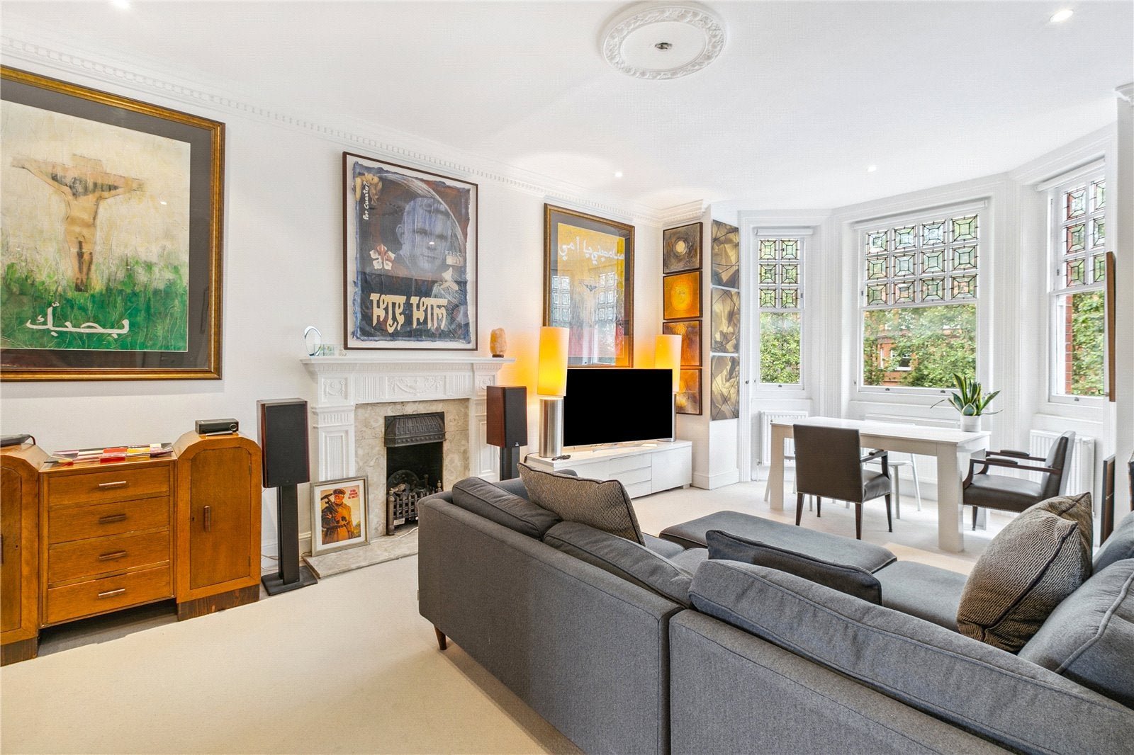 Flat Lower Sloane Street in Greater London