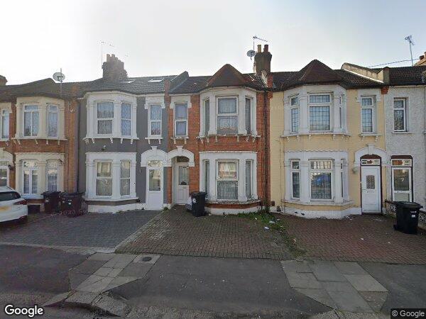 Room Kingston Road in Greater London