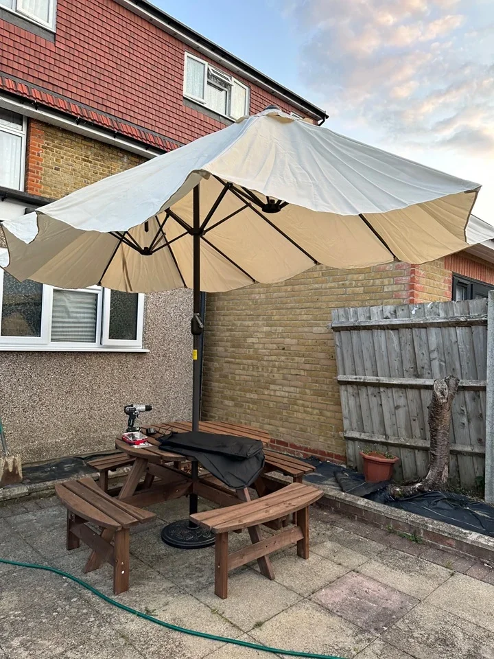 Room Chalfont Road in Greater London