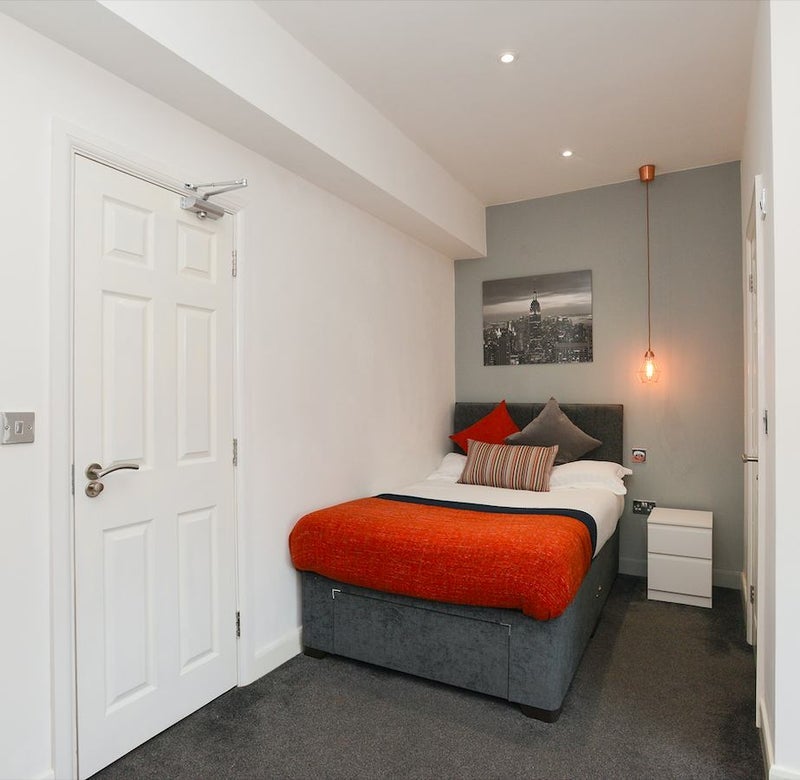 Room Humber Road in Nottingham