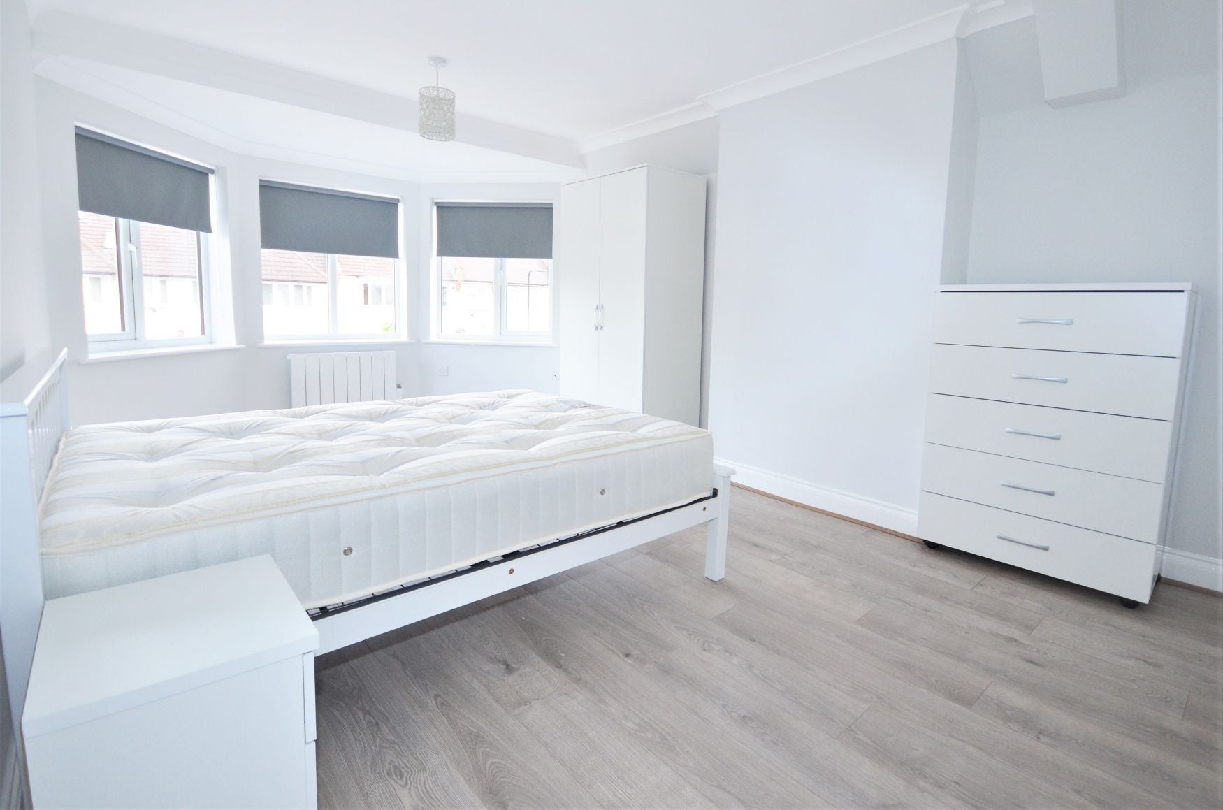 Flat Cecil Road in Greater London
