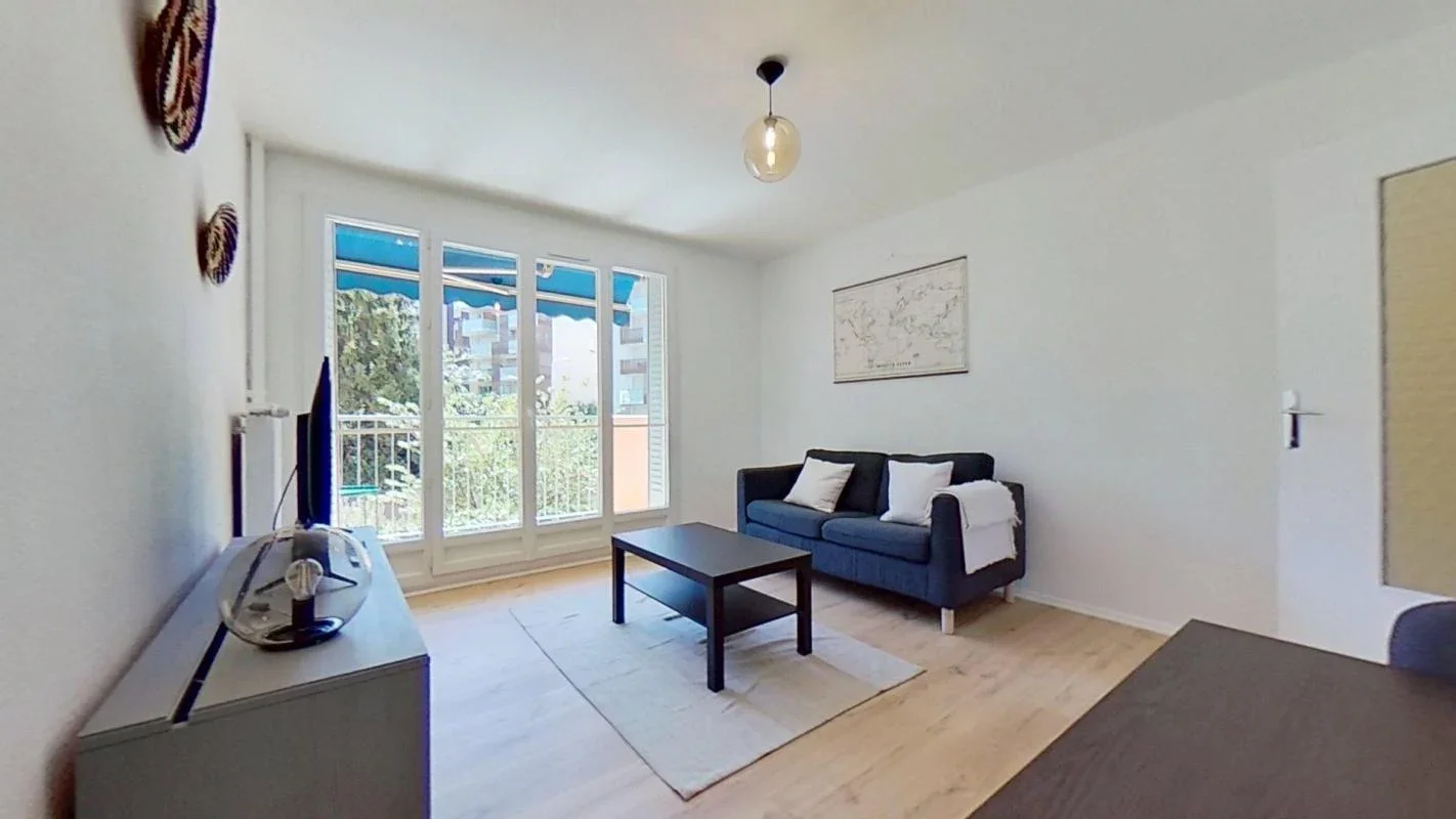 Flat Rue Maurice Bouchor in Lyon