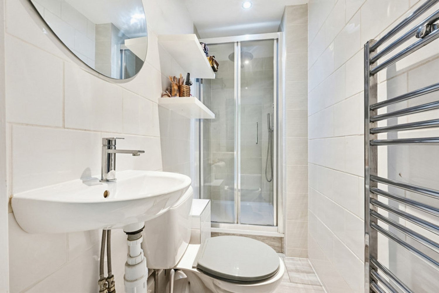 Flat Earlswood Street in Greater London