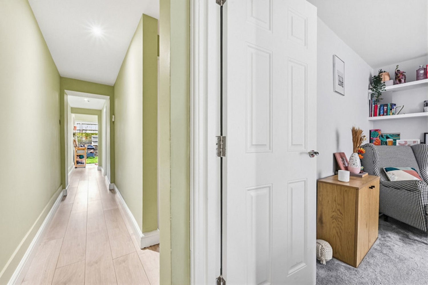 Flat Earlswood Street in Greater London