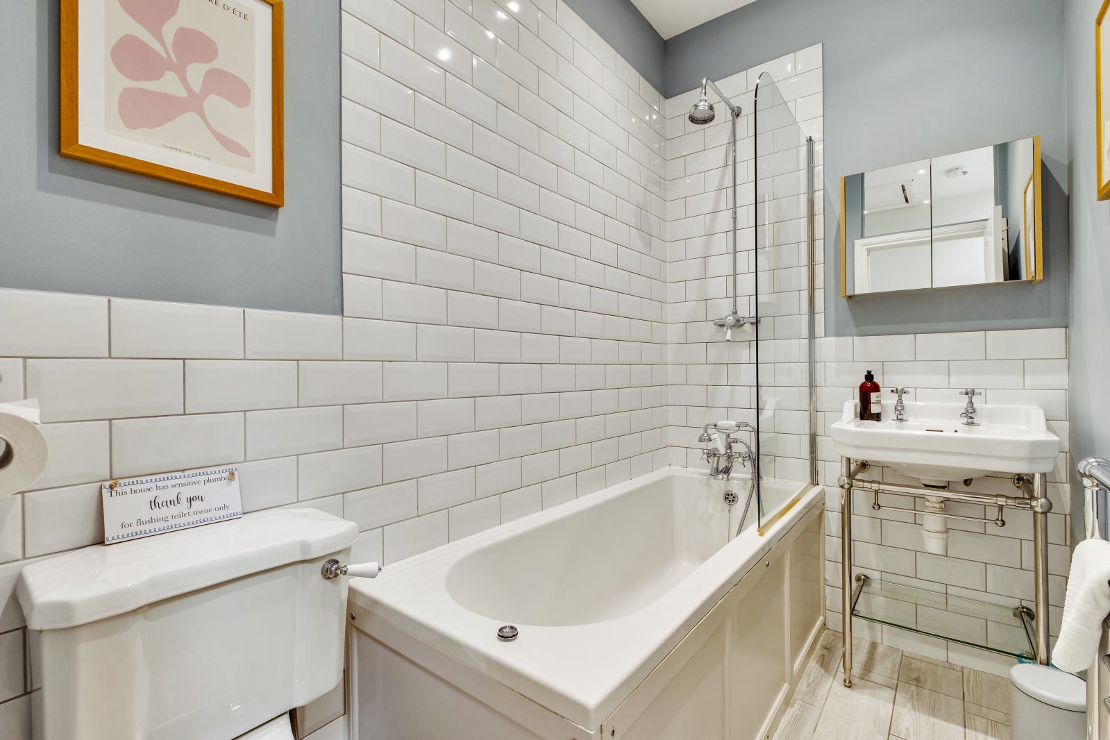 House Eversleigh Road in Greater London