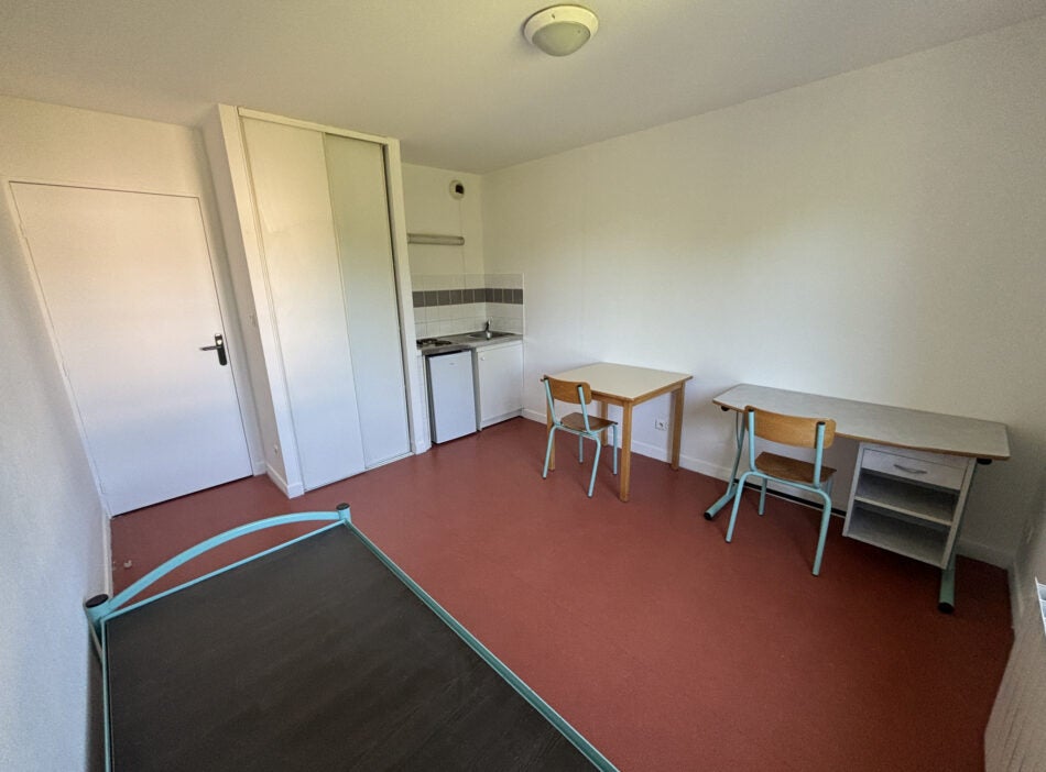 Chambre Place Robert Marcelpoil à Ambérieu-en-Bugey
