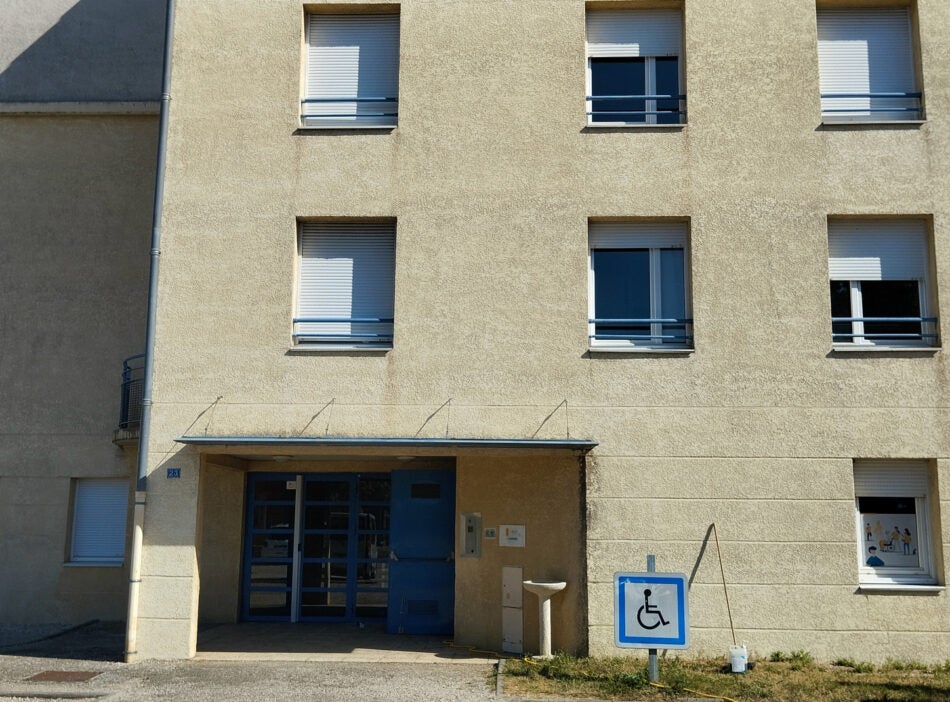 Chambre Place Robert Marcelpoil à Ambérieu-en-Bugey