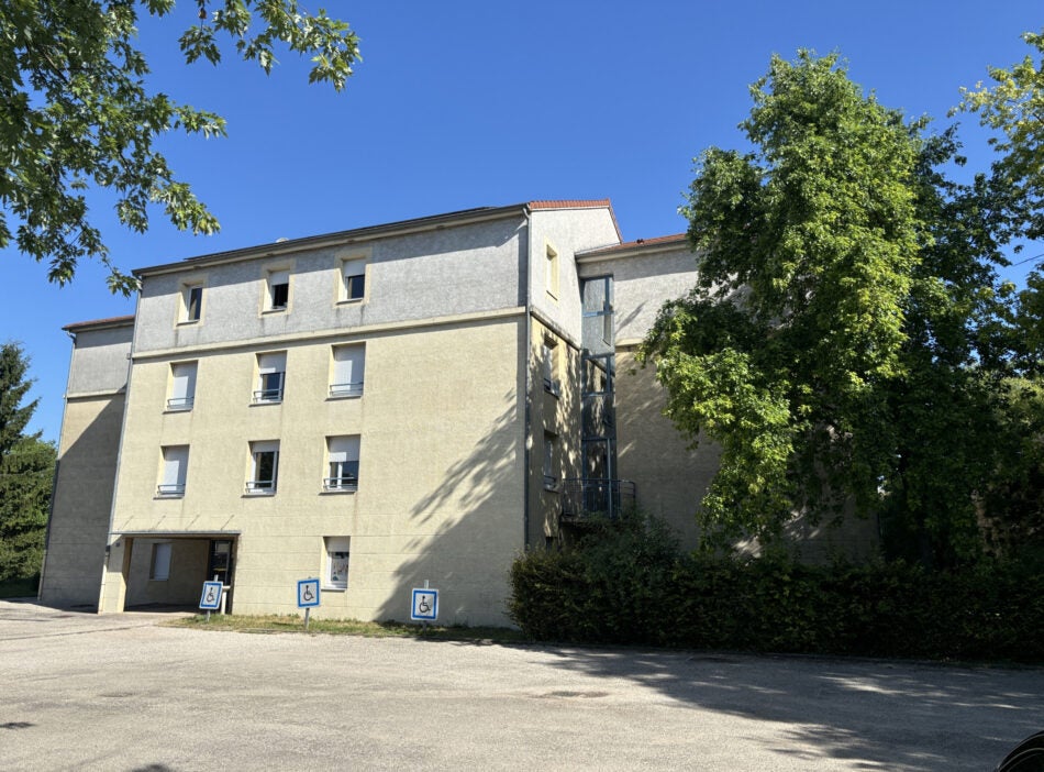 Chambre Place Robert Marcelpoil à Ambérieu-en-Bugey