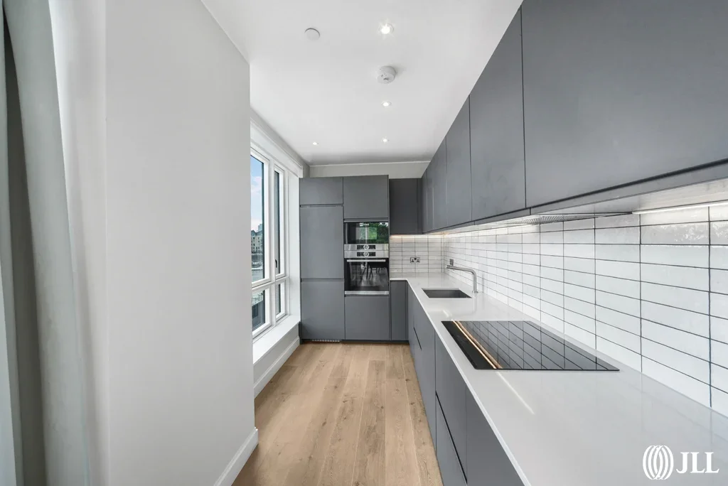 Flat Zinc Street in Greater London