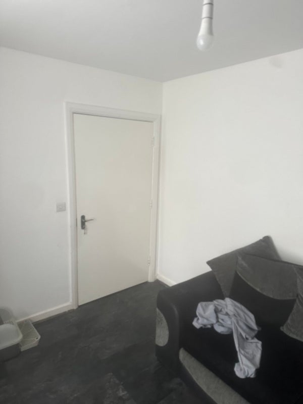Room Rose Gardens in Greater London