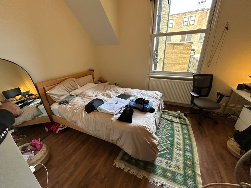 Room Thistlewaite Road in Greater London