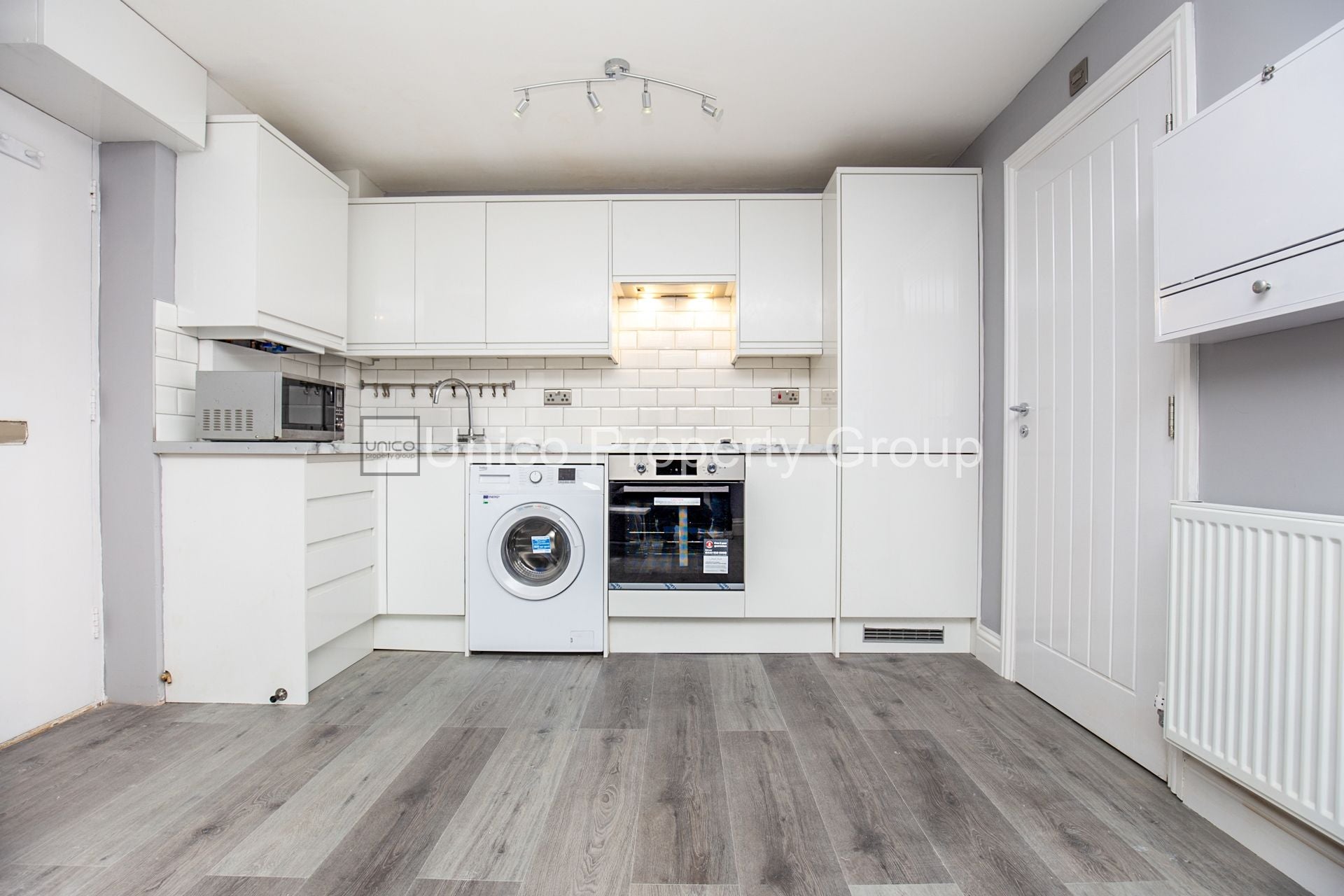 Flat Trinity Close in Greater London