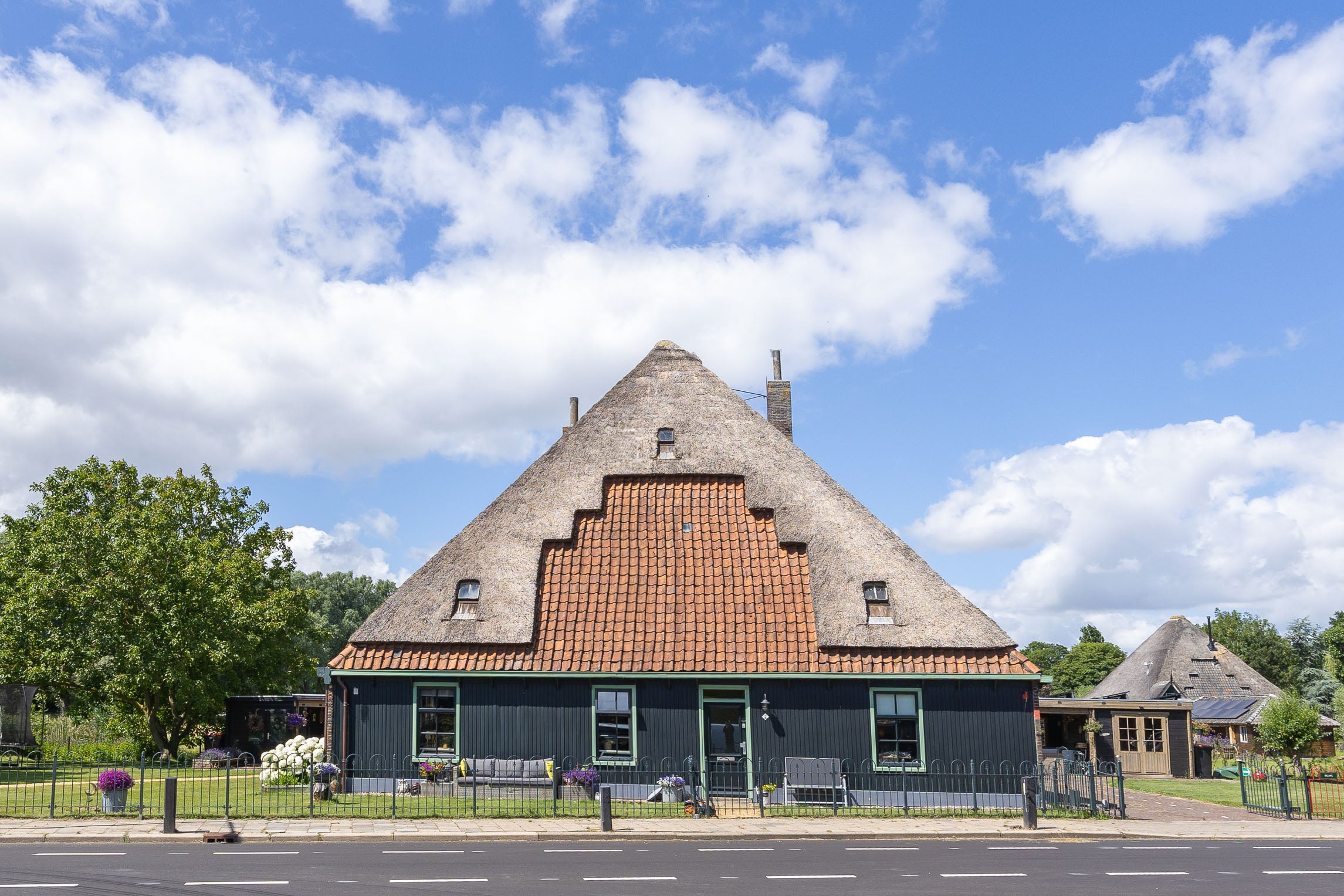 Appartement te koop: Schoolweg 3, Andijk