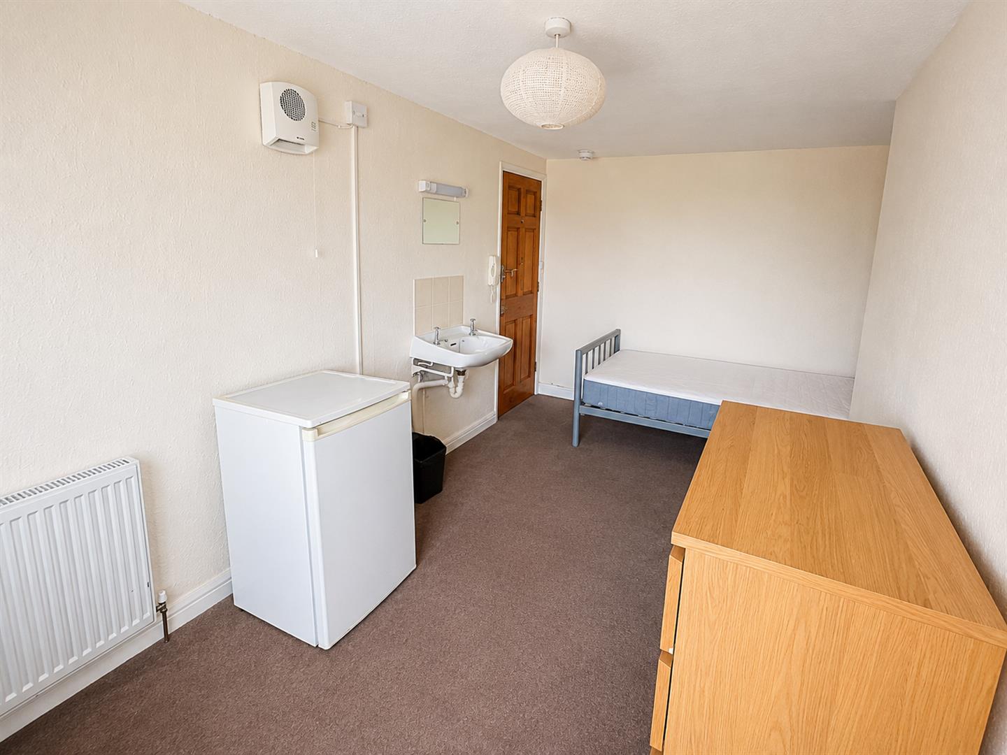 Room Bedford Square in Brighton