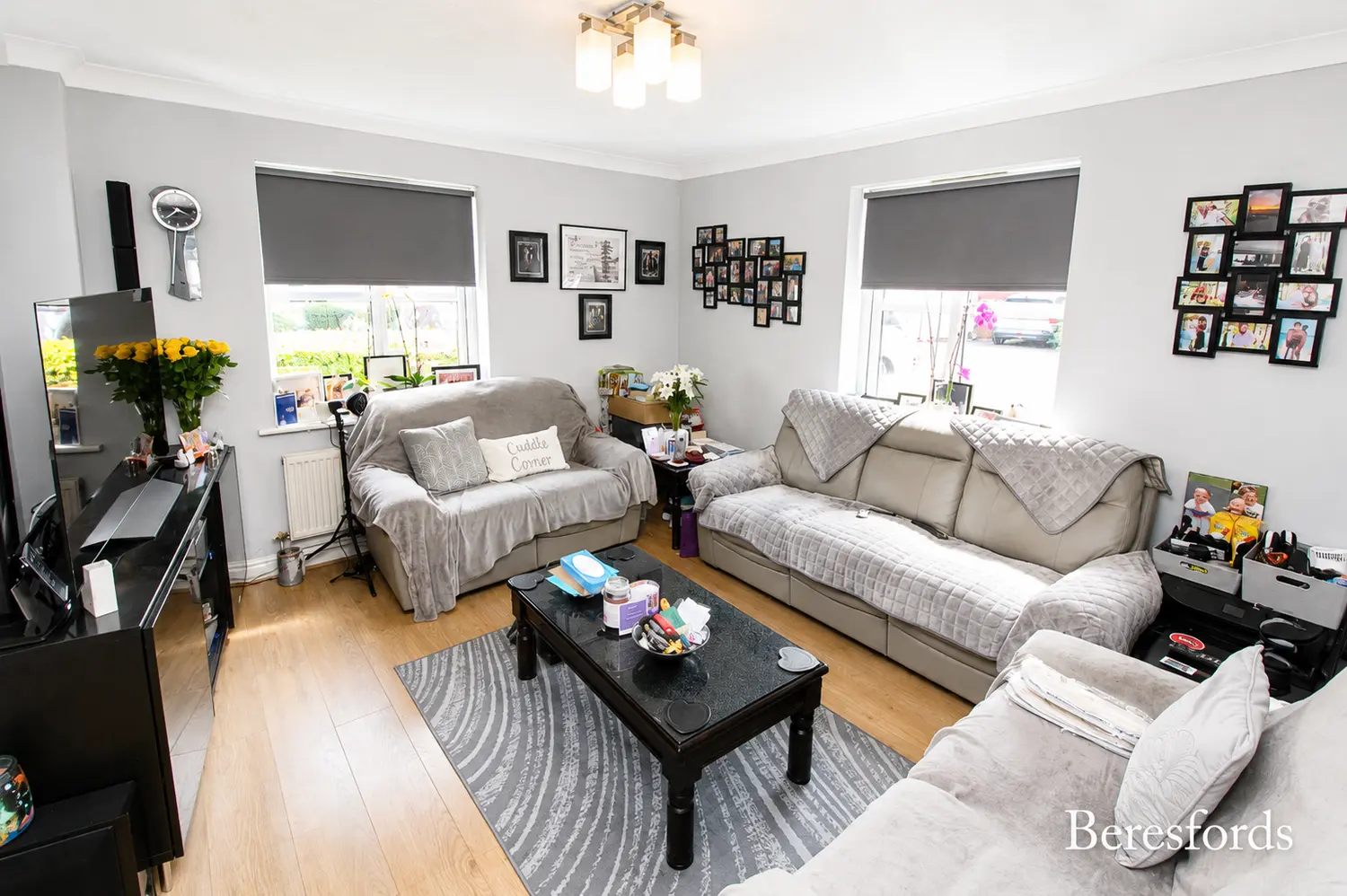 Flat Mary Rose Close in South Ockendon