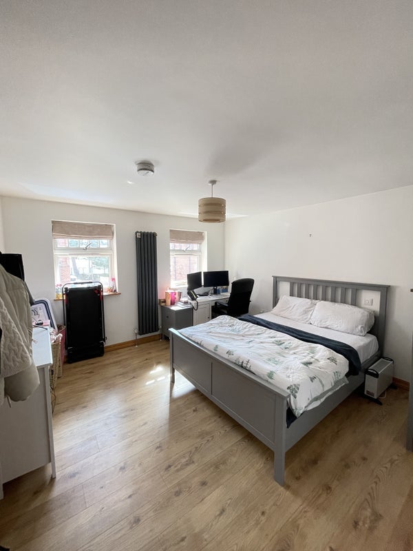 Room Christchurch Road in Bournemouth