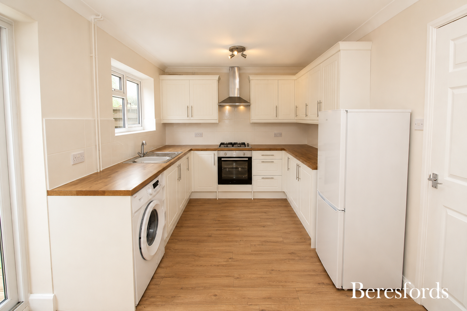 House Trafalgar Way in Billericay