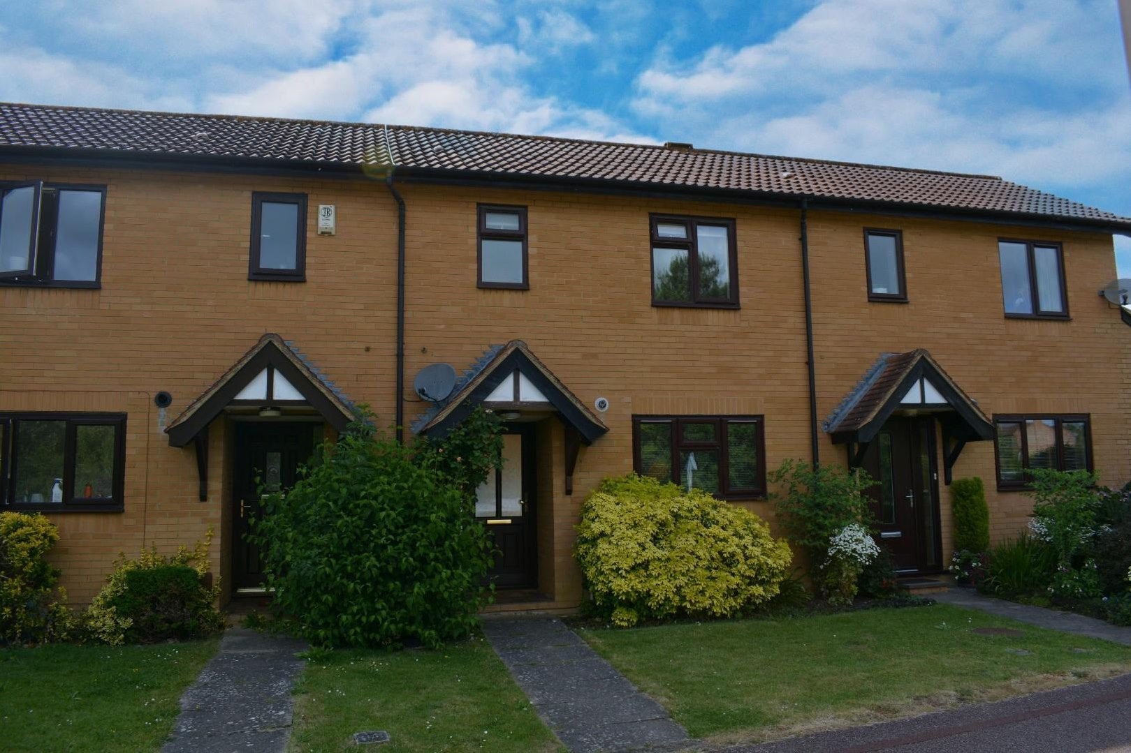 House Elgar Grove in Milton Keynes