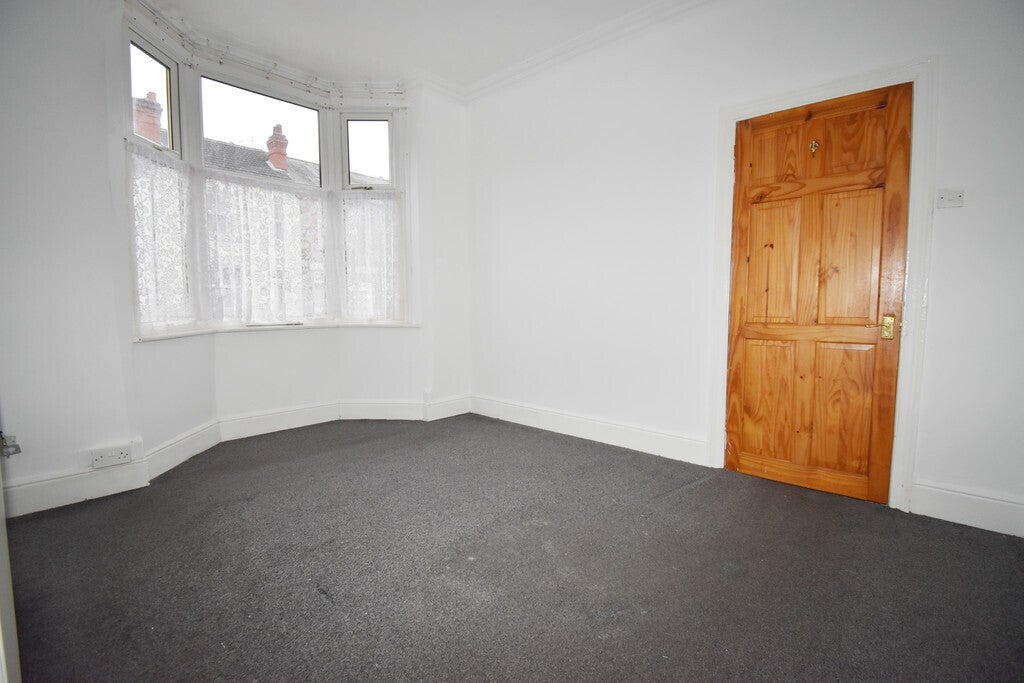 Flat Walsgrave Road in Coventry