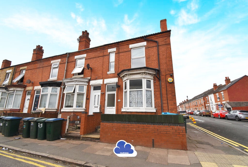 Flat Walsgrave Road in Coventry