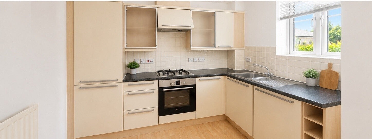 Flat Coxhill Way in Aylesbury