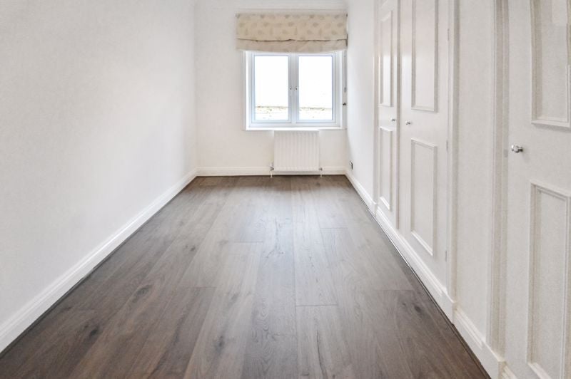 Flat Thurloe Square in Greater London