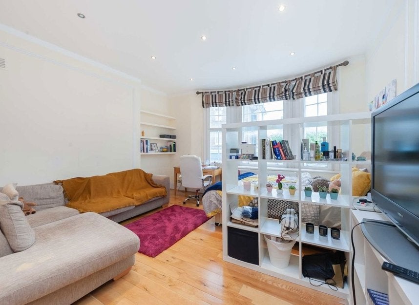 House Edith Villas in Greater London