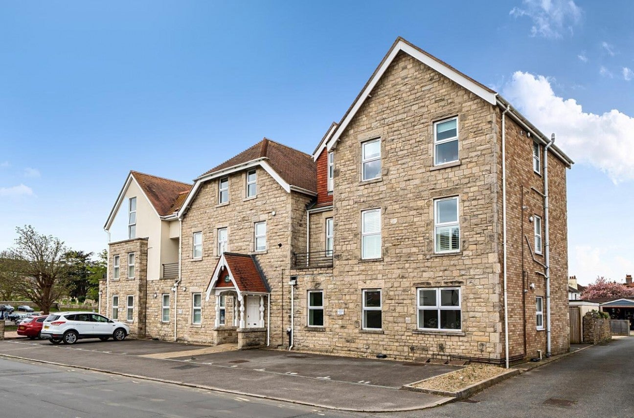 Flat Northbrook Road in Swanage