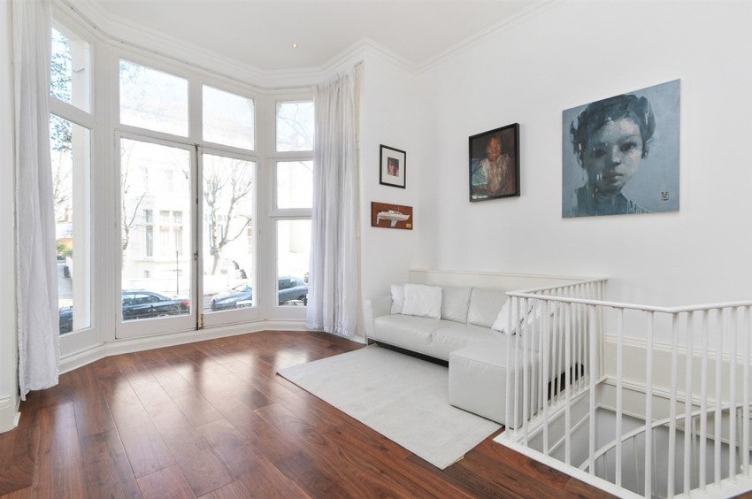 Flat Belsize Park Gardens in Greater London