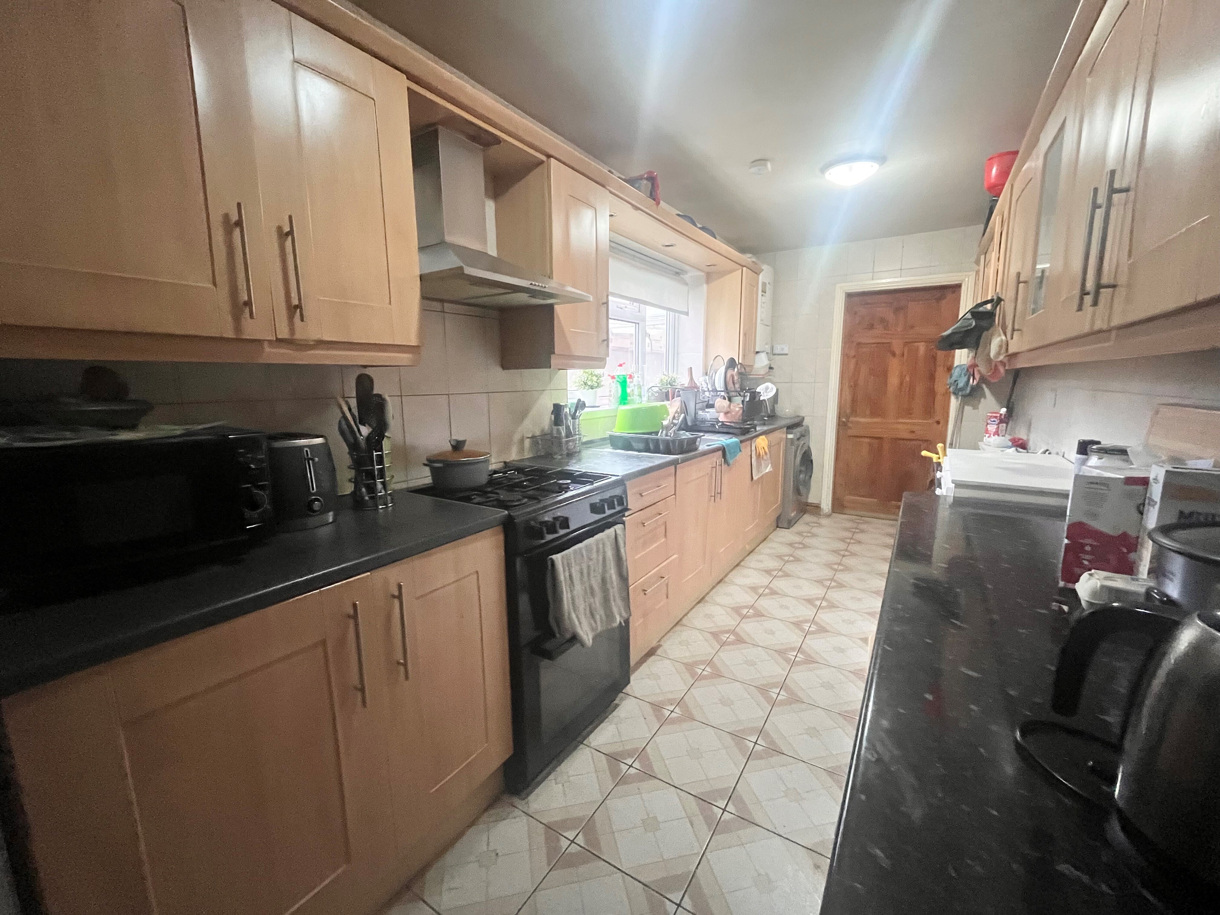 Room Wellington Road in Sandwell