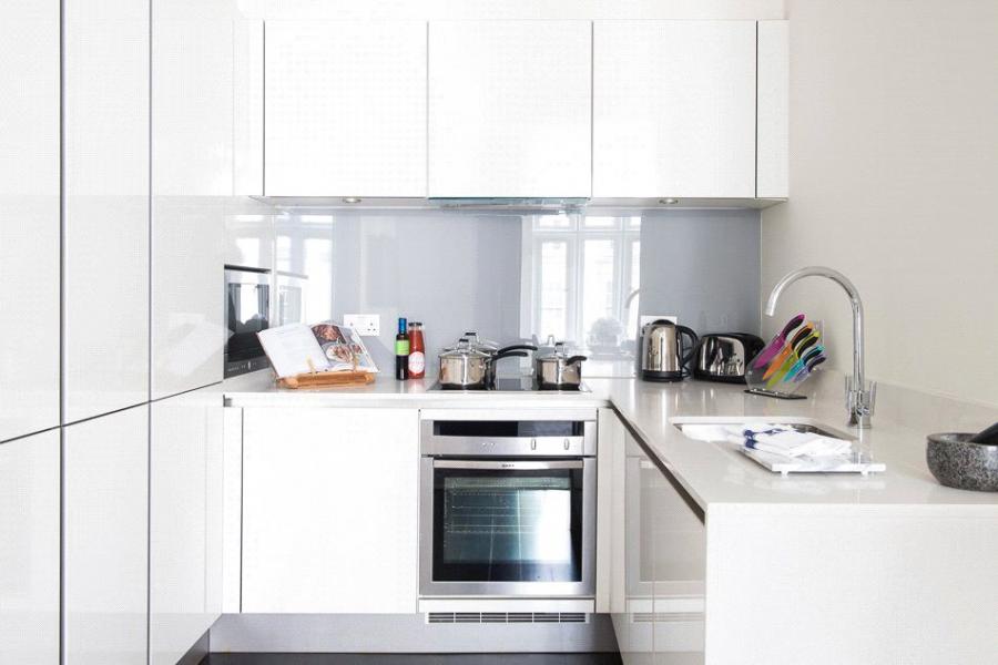Flat North Audley Street in City of Westminster