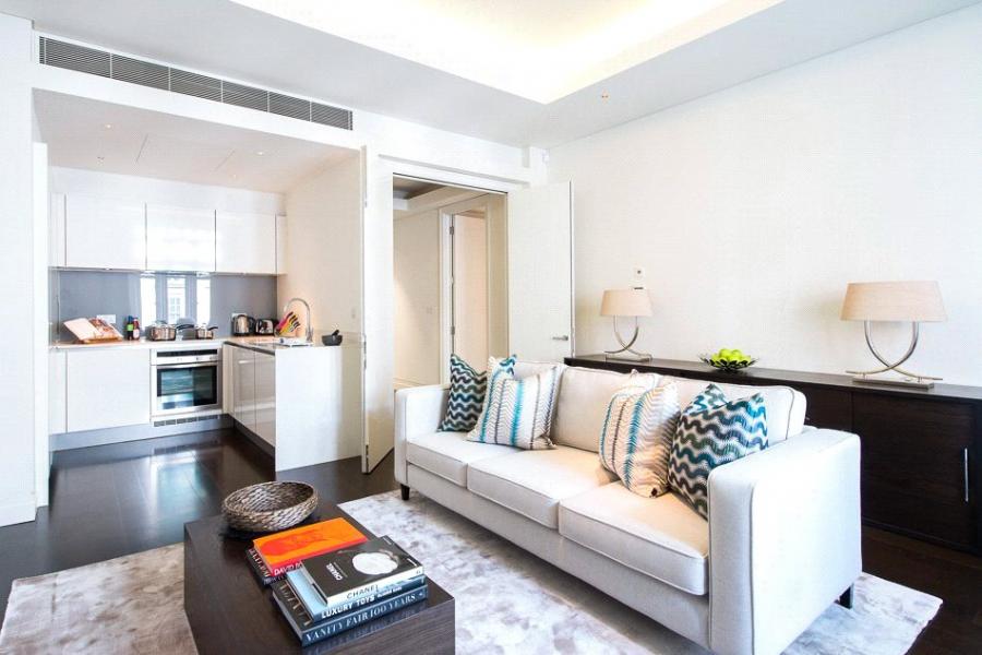 Flat North Audley Street in City of Westminster