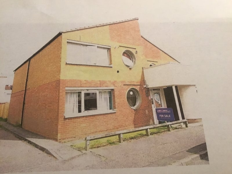 Flat Fillioll Close in Chelmsford