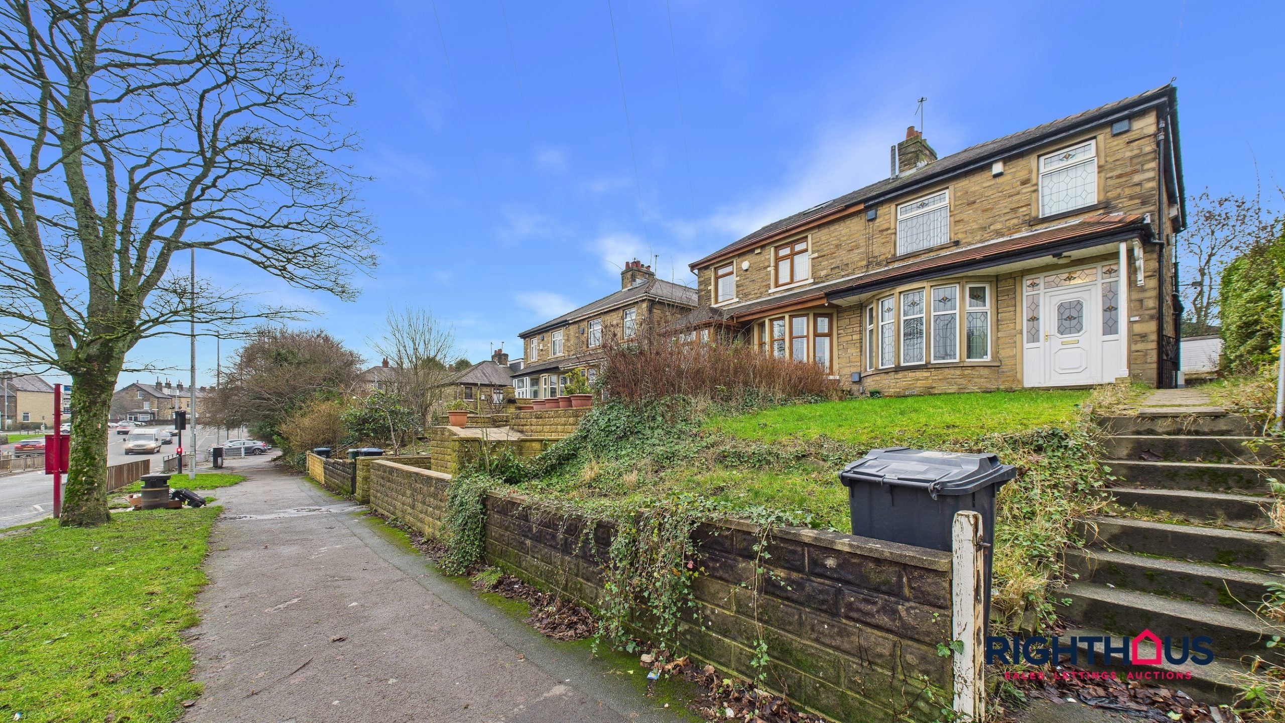 Flat Southfield Road in Bradford