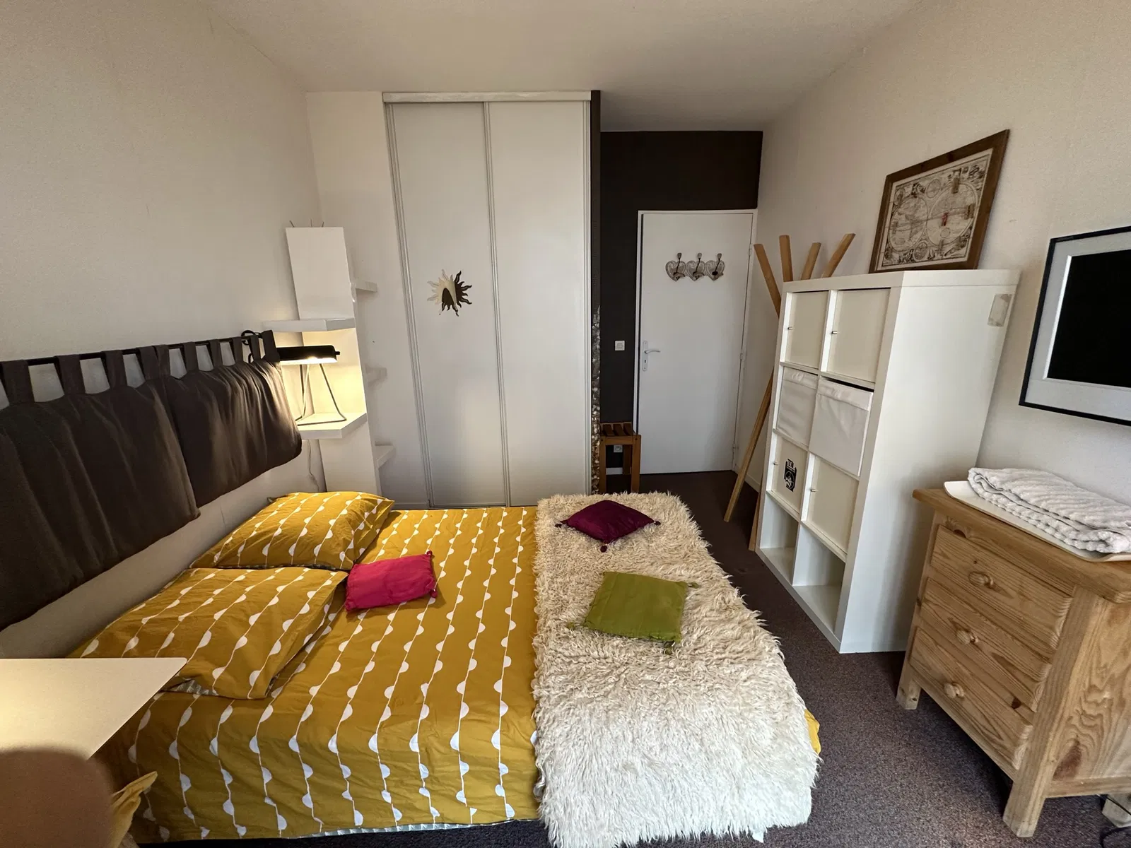 Room Rue de la Justice in Poissy