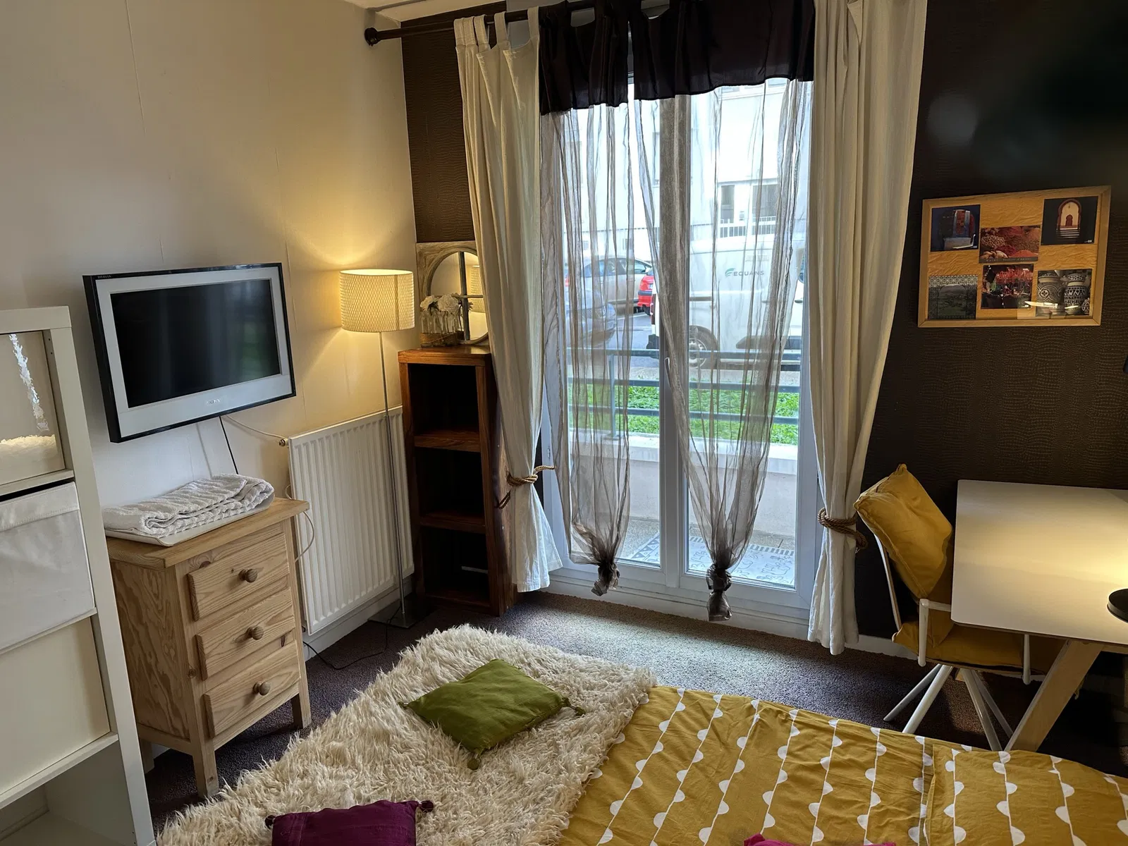 Room Rue de la Justice in Poissy
