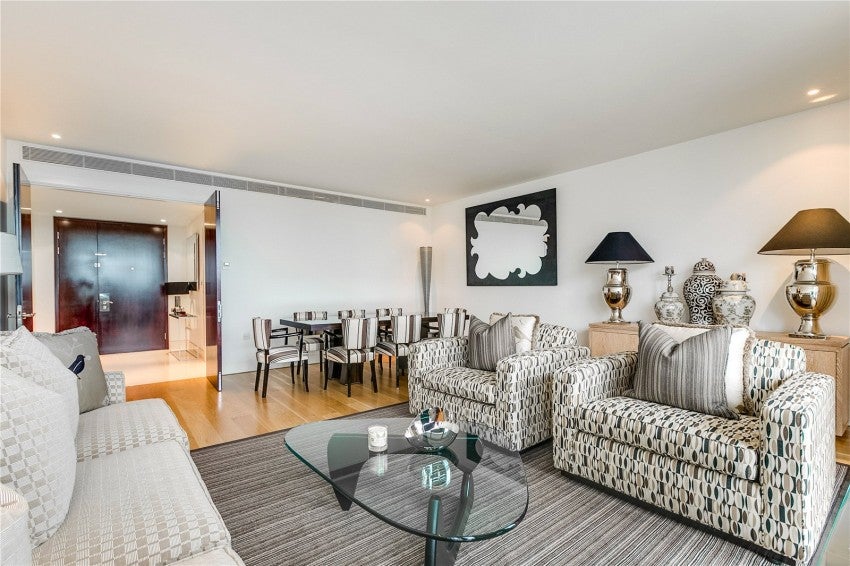 Flat Knightsbridge in City of Westminster