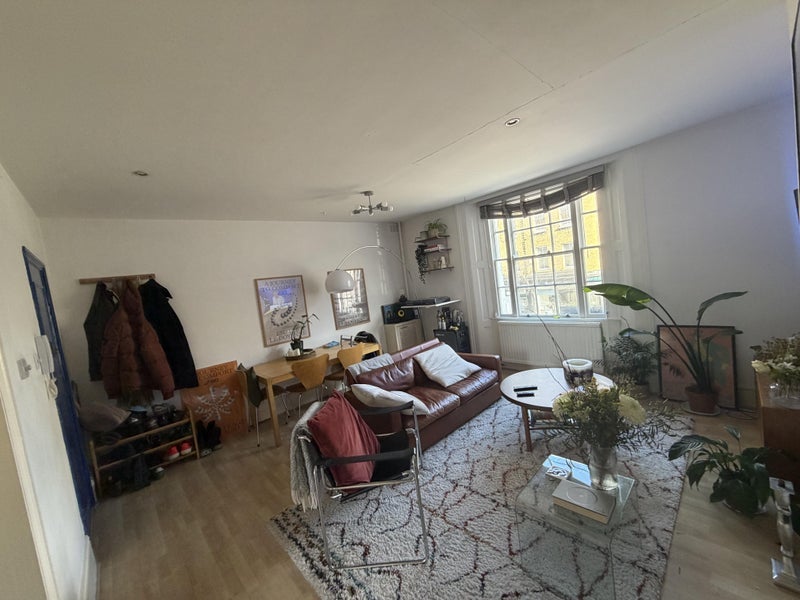 Room Hoxton Street in Greater London