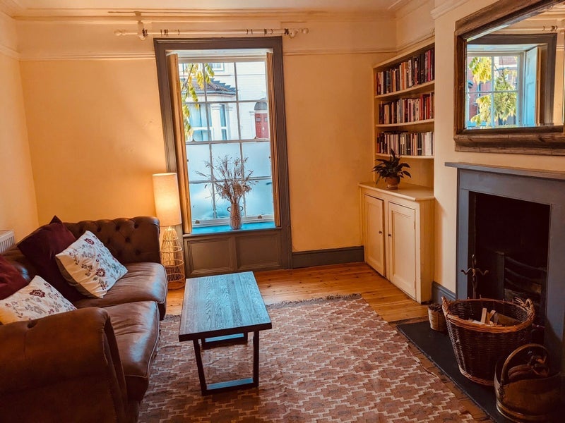Room Jubilee Road in Bristol