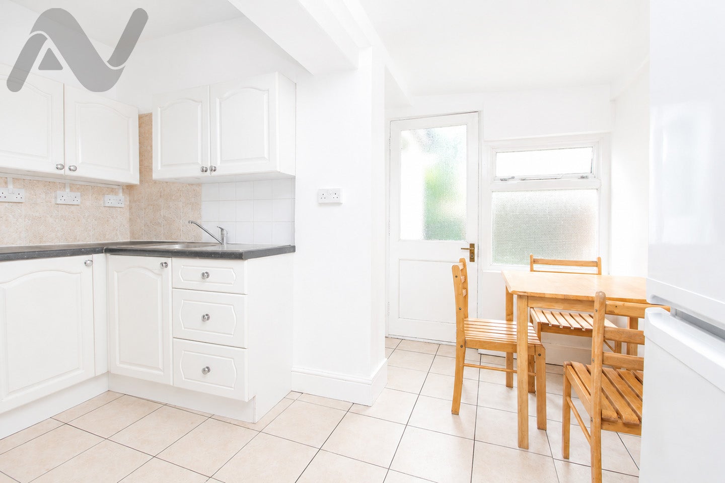 House Farrant Avenue in Greater London
